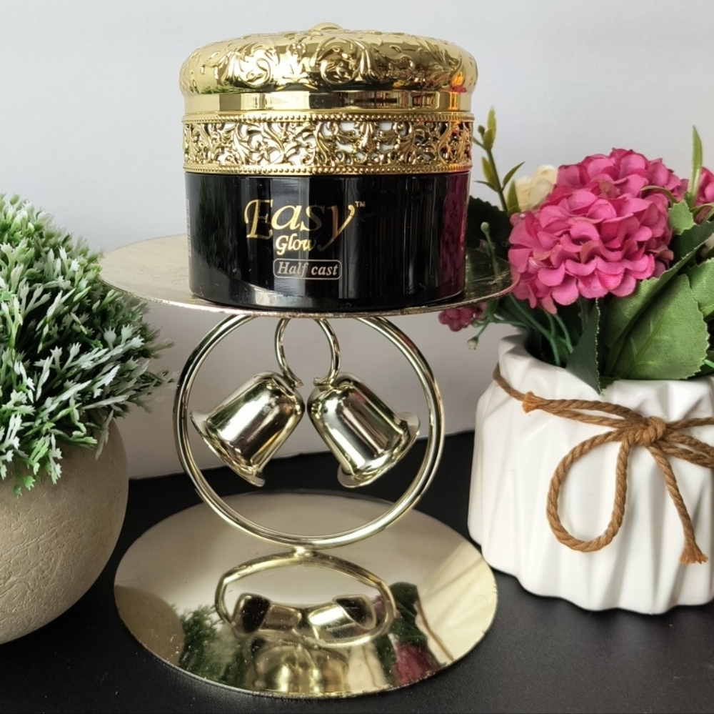 Easy Glow Black Face Cream for A Glowing And Polished Skin